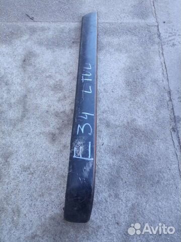 BMW E34 молдинг заднего бампера левый