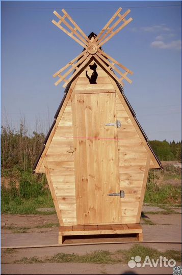 Дачный туалет деревянный SKU002