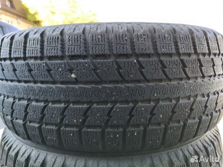 Toyo Observe GSi-5 205/55 R16 94T