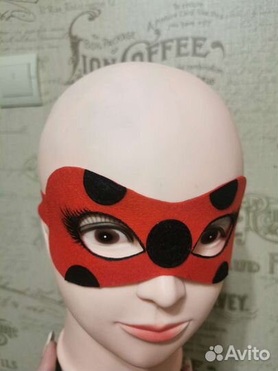 Маска Леди Баг
