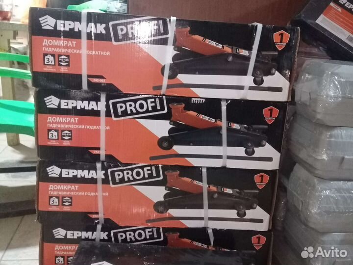 Домкрат 3 тонны