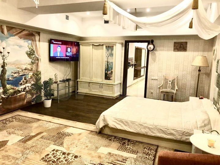 3-к. квартира, 95 м², 2/3 эт.