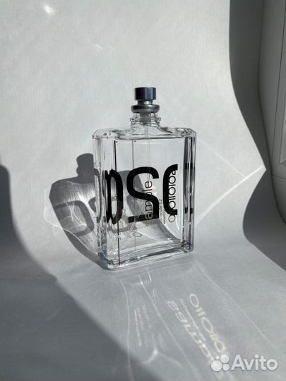 Парфюм Escentric Molecule 02 подарок на Новый год