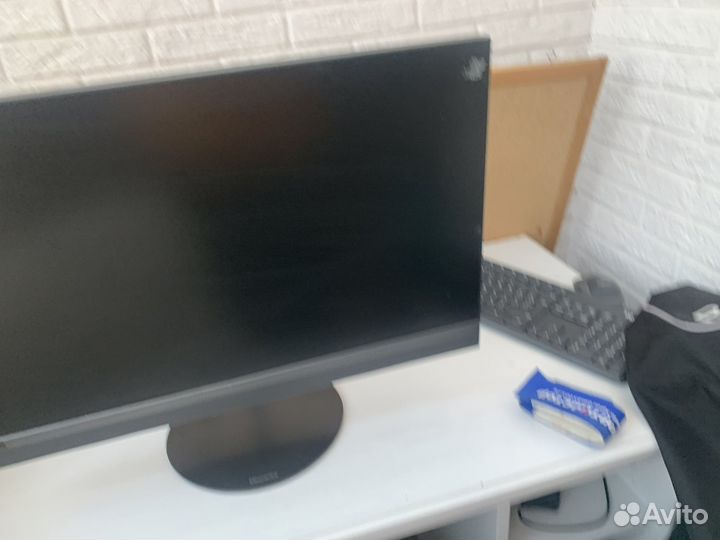 Моноблок lenovo AIO 520-24IKL