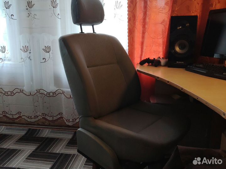 Сиденье Логан правое