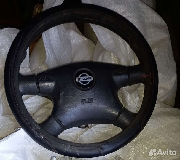 Руль на ниссан