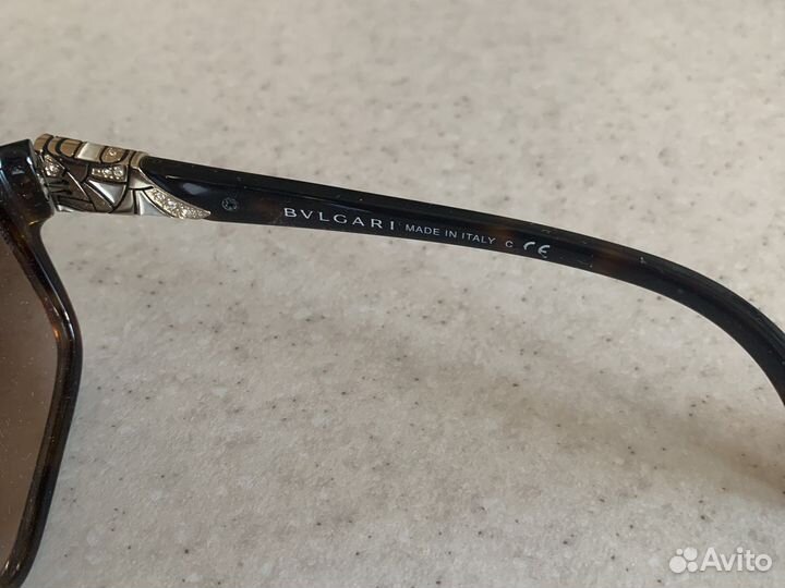 Солнцезащитные очки bvlgari