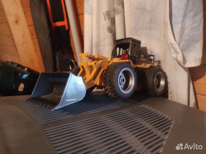 Машинки и арбалет