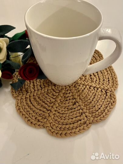 Сервировочные салфетки для стола.Плейсматы