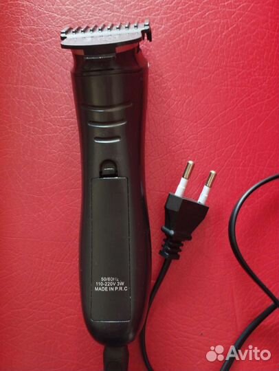 Машинка для стрижки волос профессиональная