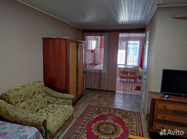 Кровать двухспальная 140 б/у без матраса