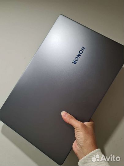 Honor MagicBook 15 AMD Ryzen