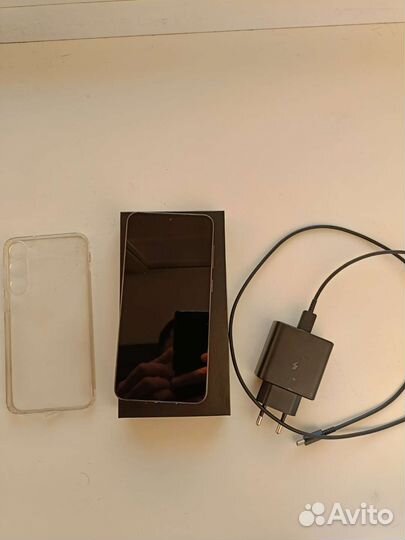 Samsung galaxy S23 plus 512gb