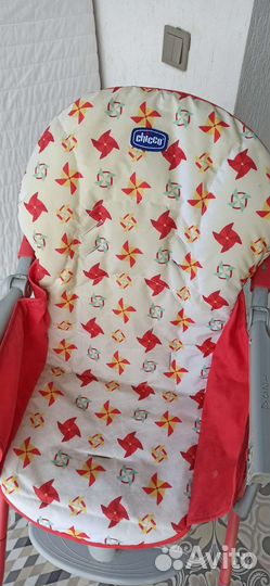 Стульчик для кормления chicco