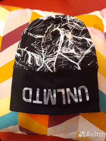 Шапка Ostin на мальчика 7-12 лет