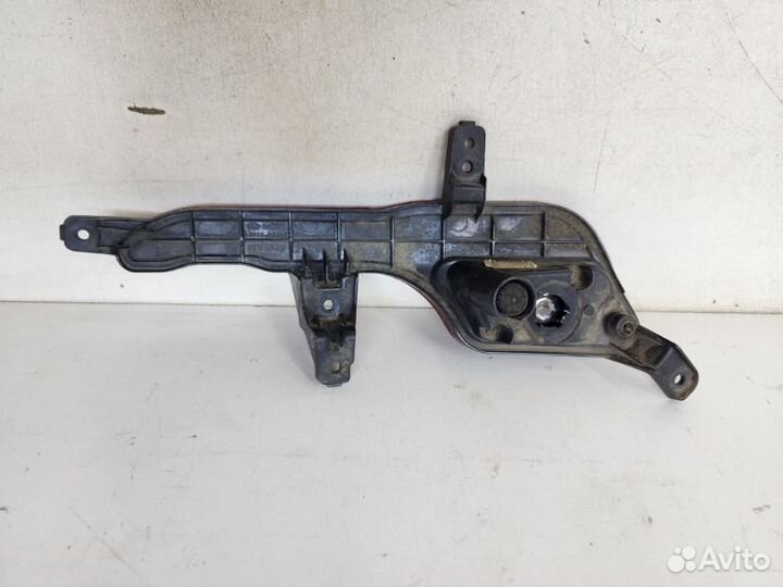 Фонарь противотуманный задний левый Kia Sorento 4