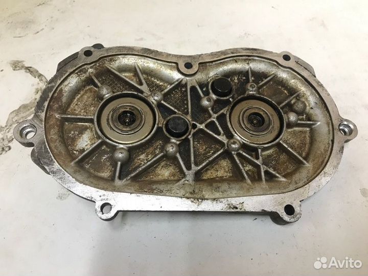 Крышка головки блока цилиндров Mercedes-Benz М272