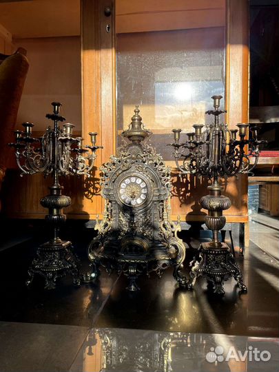 Канделябр часы подсвечник каминный набор