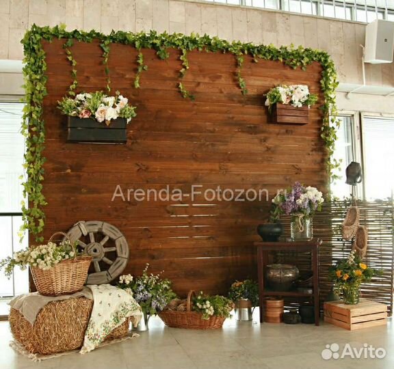 Стена фотозона в деревенском стиле