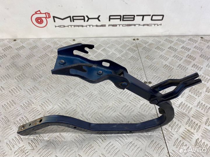 Б/У петля крышки багажника задний правый Hyundai