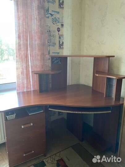 Компьютерный стол б/у+ стул б/у