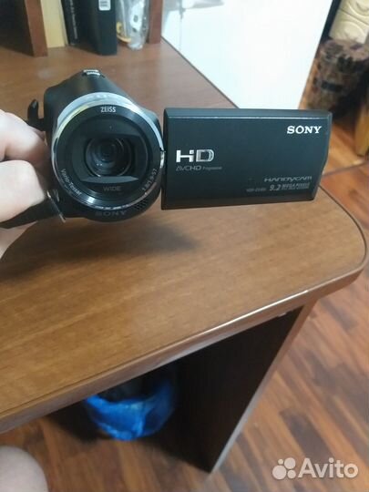 Видеокамера sony handycam 9.2 mega pixels