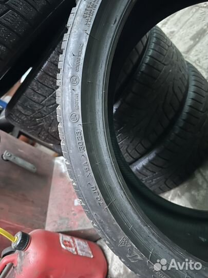 Bridgestone Blizzak LM-005 275/30 R20