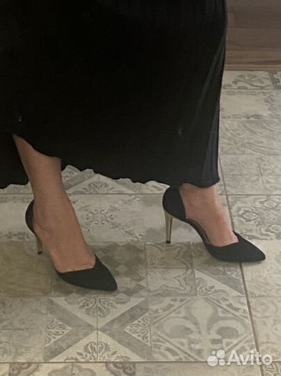 Туфли женские 38 размер натуральная замша черные