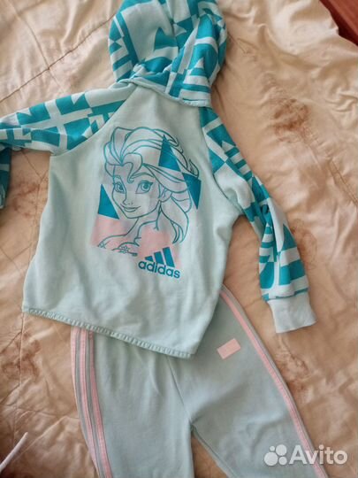 Спортивный костюм adidas для девочек