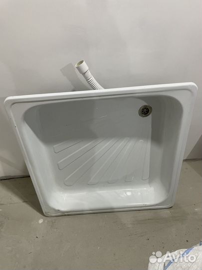 Душевой поддон бу