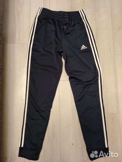 Мужской спортивный костюм adidas