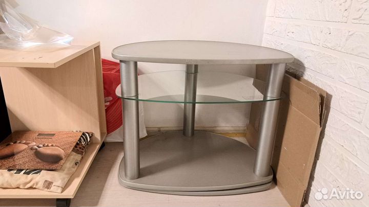 Журнальный столик