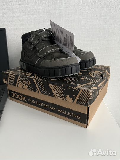 Ботинки новые jook
