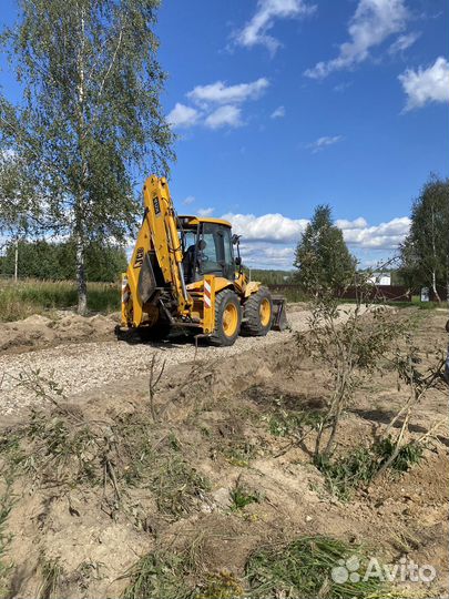 Услуги трактора экскаватора