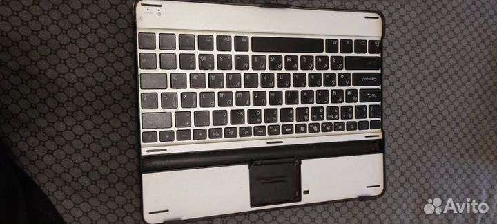 Планшетный компьютер bliss pad b9712kb