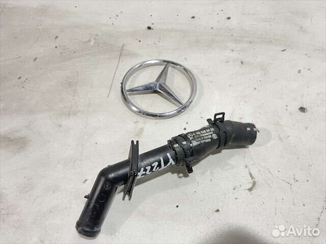 Патрубок охлаждения Мерседес 166 x166 w166 GL GLS
