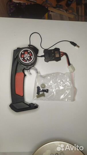 Машинка на пульте управления для дерта