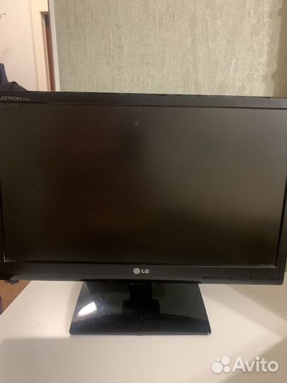 Монитор LG 20 дюймов