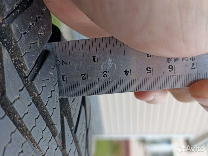 Goodyear UltraGrip 6 185/65 R15 88T