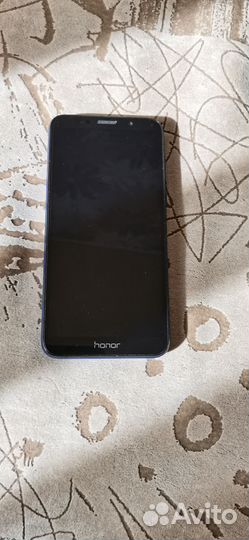 Телефон honor 7а