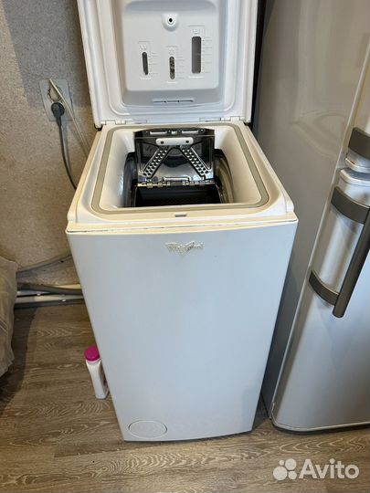 Стиральная машина с вертикальной загрузкой