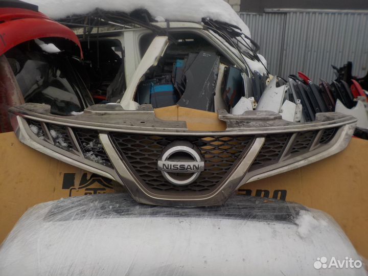 Решётка радиатора Nissan Murano Z51
