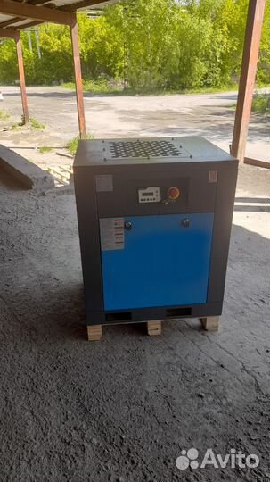 Компрессор 1000 л/м 10 бар винтовой 380 вольт