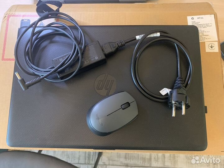 Ноутбук HP 15-db1014ur в идеальном состоянии