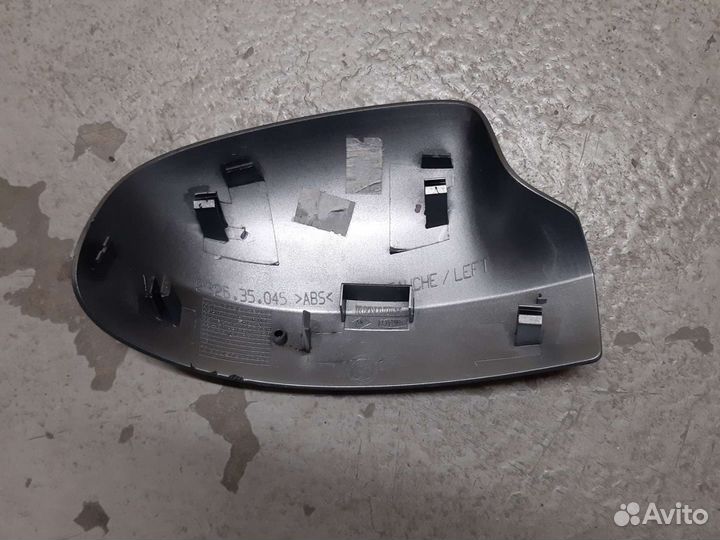 Крышка зеркала левая Renault Sandero 1