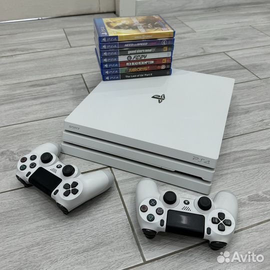 Sony PS4 Pro 1tb Как Новый / Белый