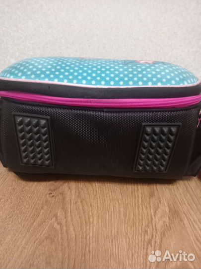 Школьный рюкзак