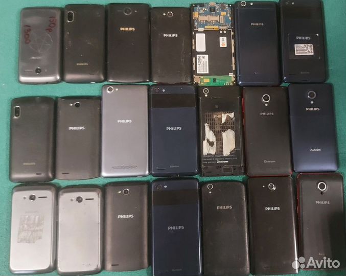 Разбор телефонов Philips на запчасти