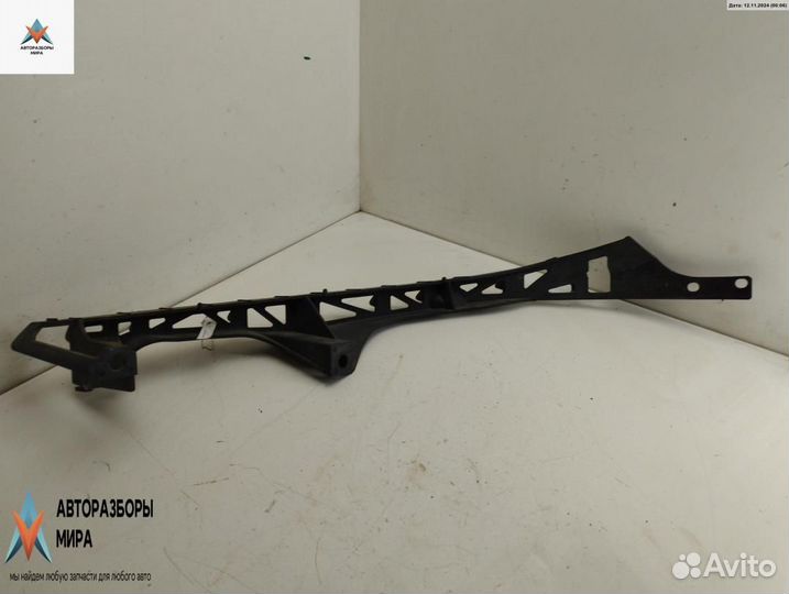 Ресничка (ус) правой фары Mazda 6 GG рест. 2005