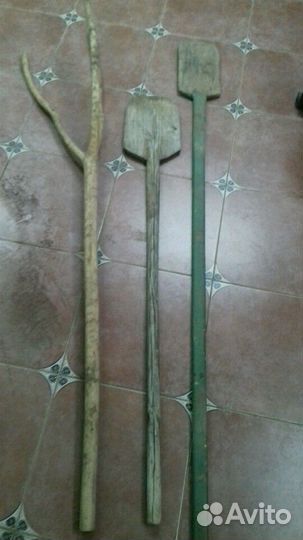 Старинные вилы и садок деревенские